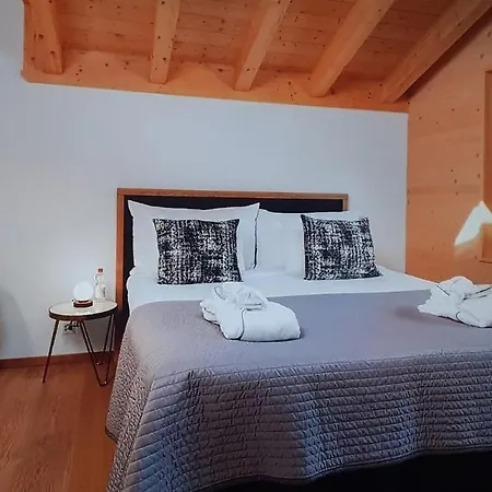 In For Up To 8 Guests Grindelwald